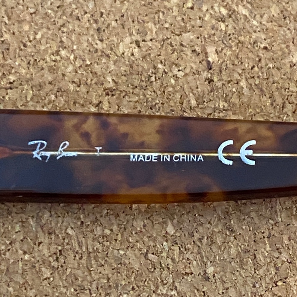 Ray-Ban Tortoiseshell Rectangular Glasses - Picture 6 of 12